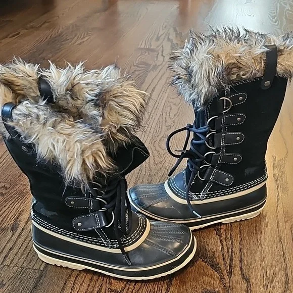 Sorel Joan Of Arctic Black Faux Fur Insulated Waterproof Winter Boots - Picture 2 of 12